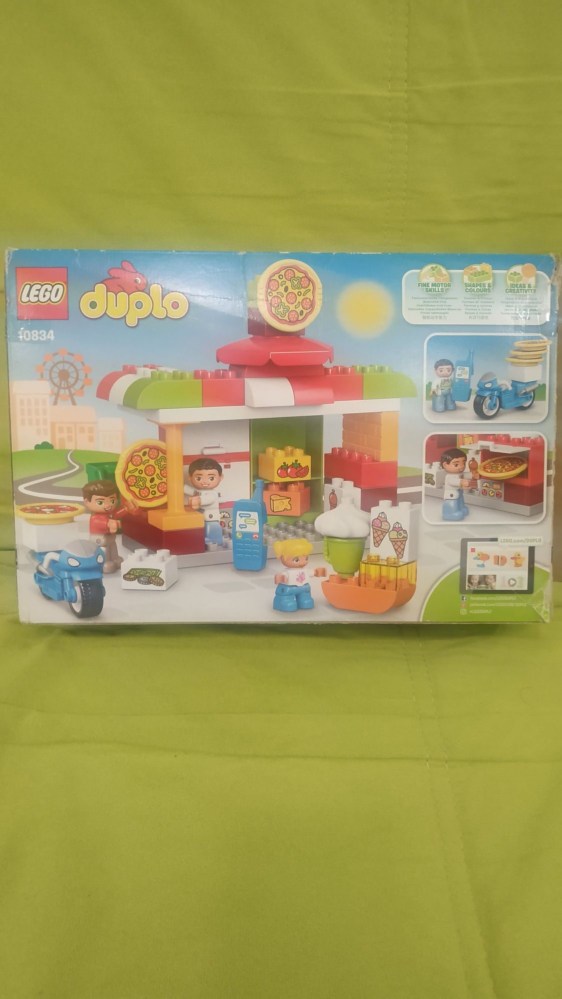 Продам Лего Duplo 10834 "Піцерія"