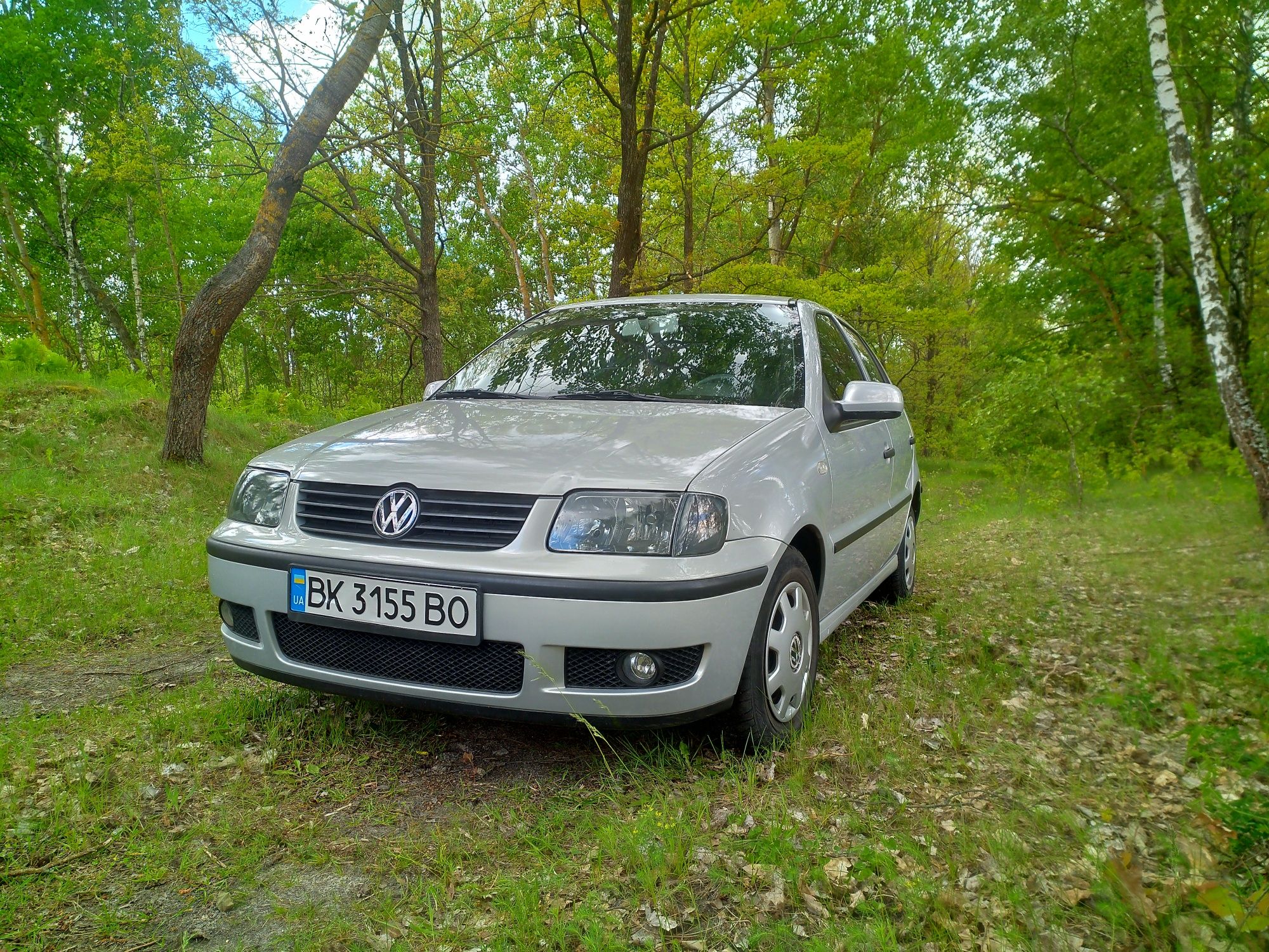 VW Polo бензин 1.0