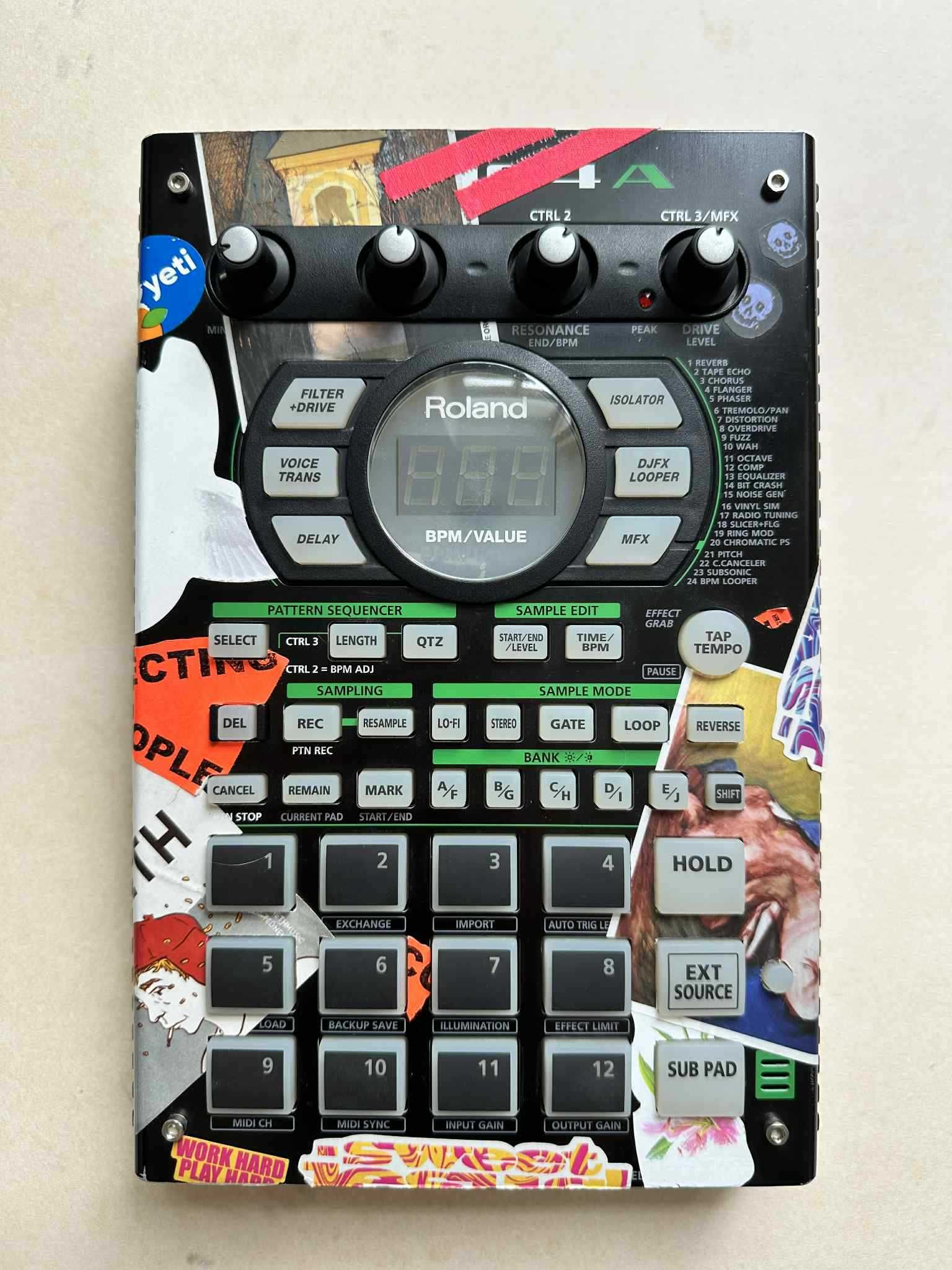 Roland SP404 A Sampler