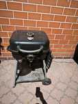Duży grill węglowy Master
