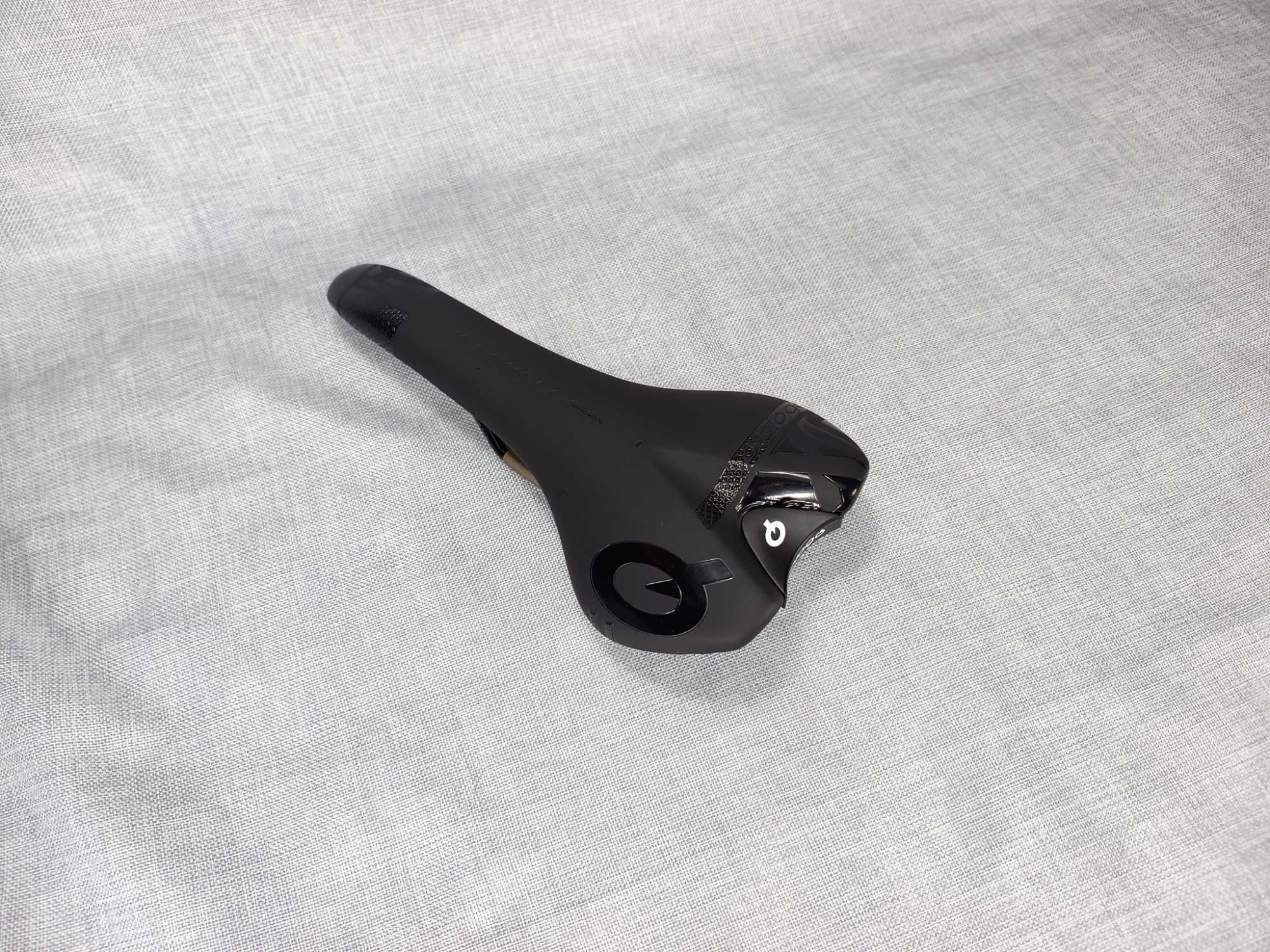 седло Prologo Nago X10 / Fizik