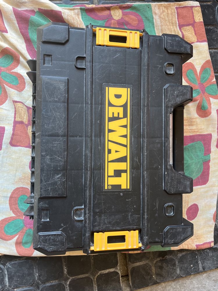 Dewalt laser zielony