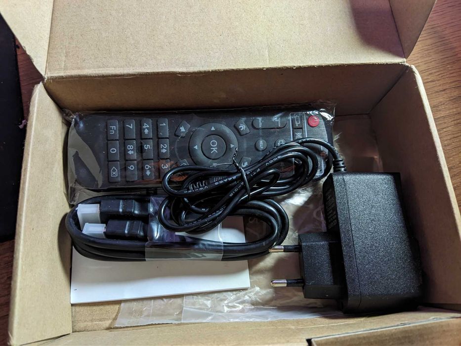 Смарт ТВ приставка A95X F3 Air 2/16 Android TV 9