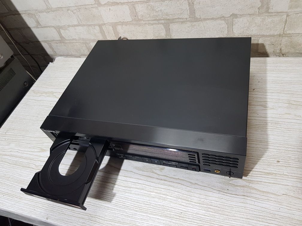 CD програвач/проигрыватель Sony CDP-970 ЦАП 2 × PCM58P б/у з Німеччини