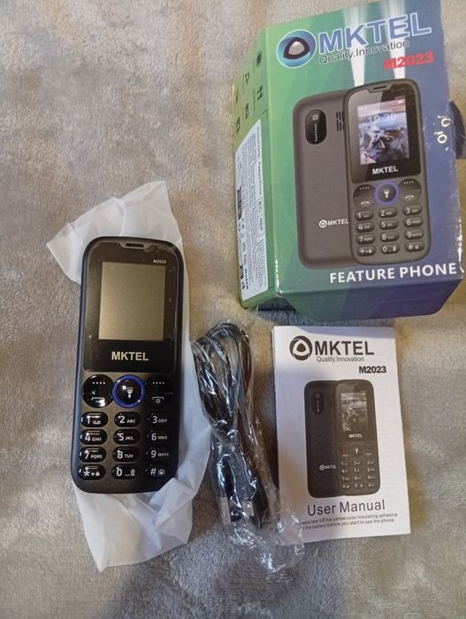 Продам телефон новий