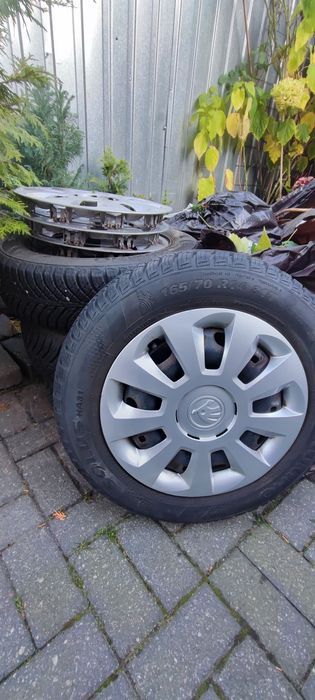 Zestaw opon zimowych