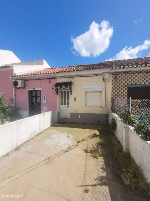 Moradia T2 em Vialonga