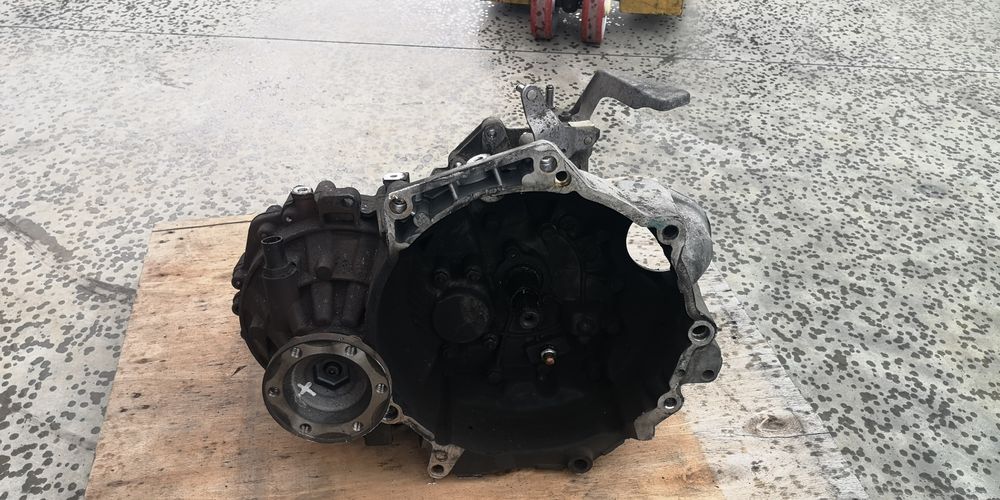Caixa de velocidades para Skoda Fabia 1.4 tdi de 80cv até 2007 inclusi