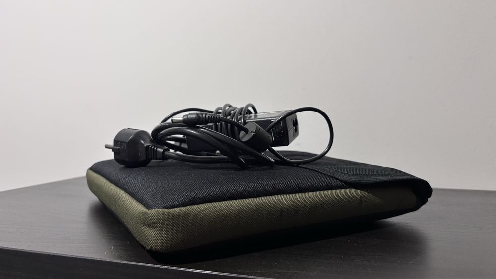 Laptop retro Compaq Armada M300