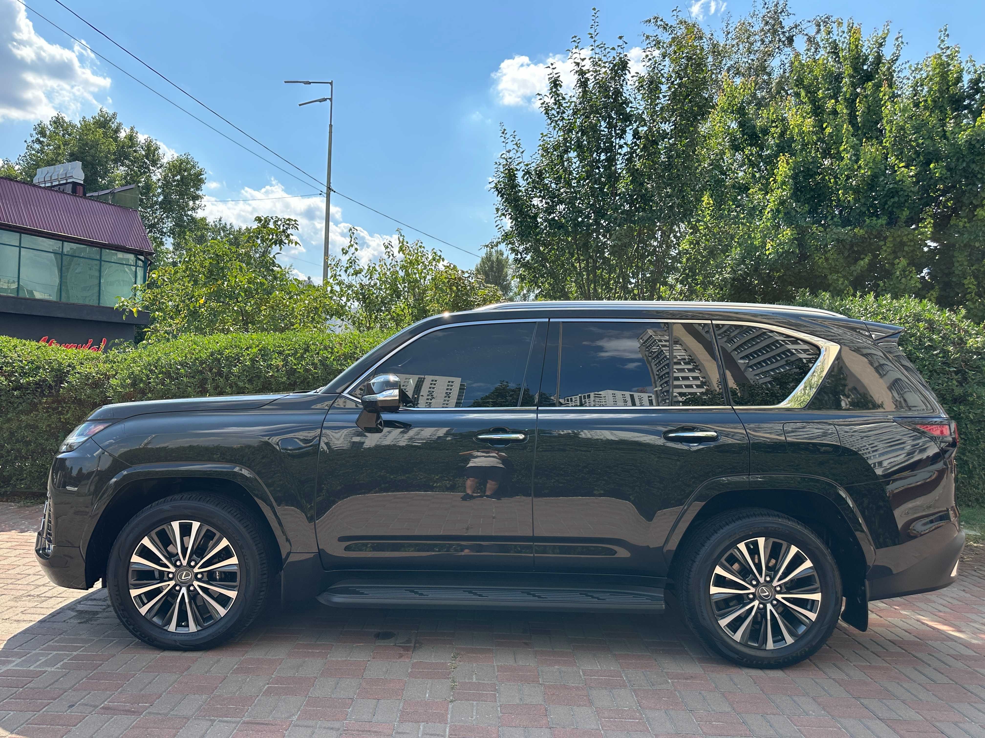Lexus 500d Luxury