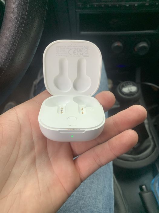 Bluetooth-гарнітура Б/У QCY T13