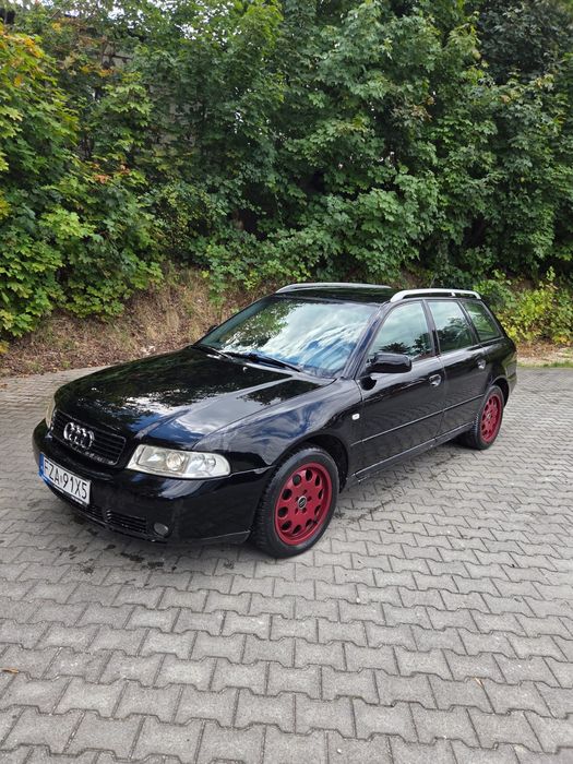 Audi a4 B5 lift kombi 1.9tdi 160km hak klima skóry ważne opłaty.wysylk
