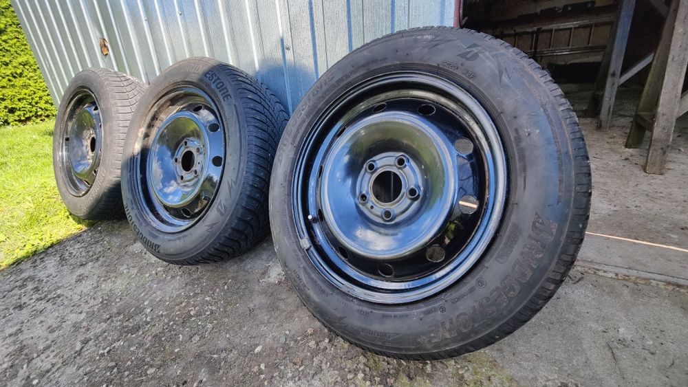 3 pełnowymiarowe koła 205/60/16 Bridgestone 5x114.3 zapas / dojazd / m