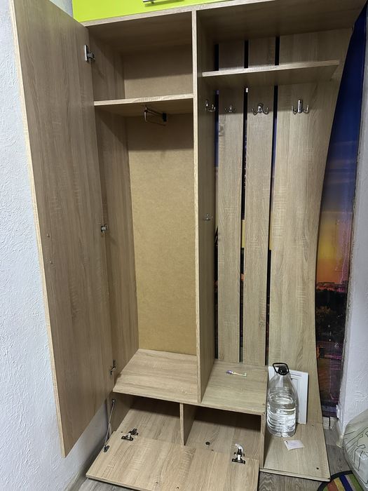 Прихожа     Шафа