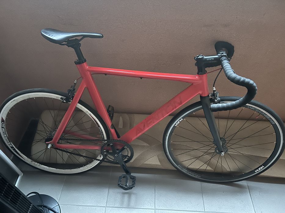 Велосипед Aventon