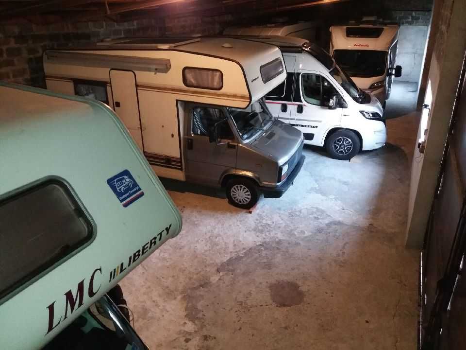 Zimowanie przechowanie kampera przyczepy kempingowej Kraków