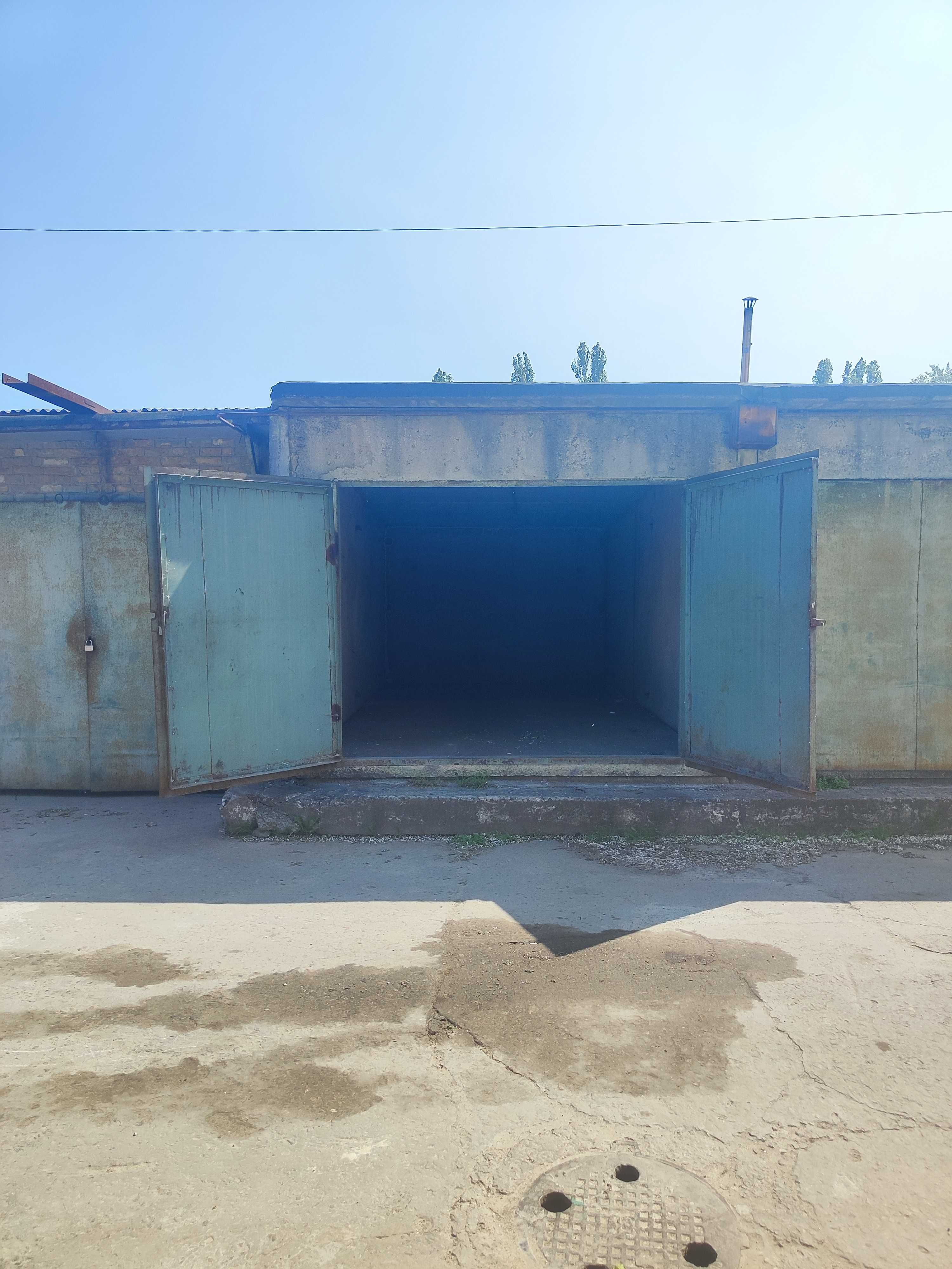 Бокс, склад 22,4м2/без %/Видубичі/Выдубичи
