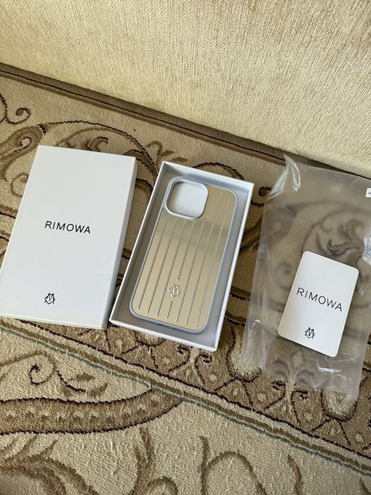 Новий чохол Iphone 15 pro max Rimowa