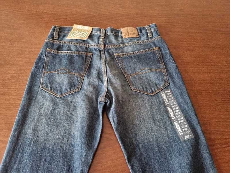Spodnie dżinsowe Aeropostale rozmiar 31/32