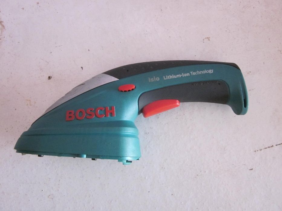 Кусторез Bosch Isio 2  рабочий без ножей