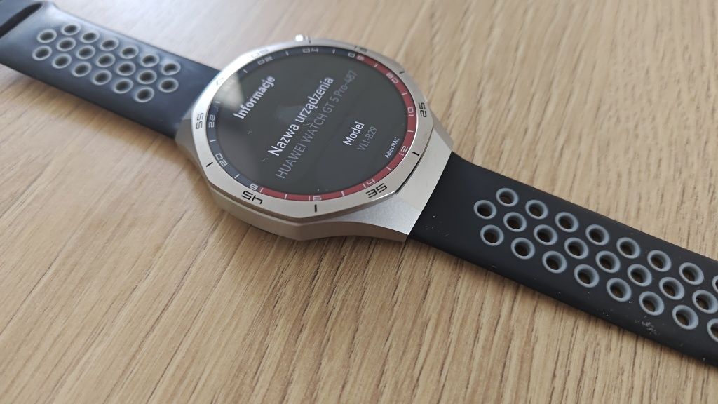 Prawie nowy Huawei Watch GT 5 pro tytanowy elite