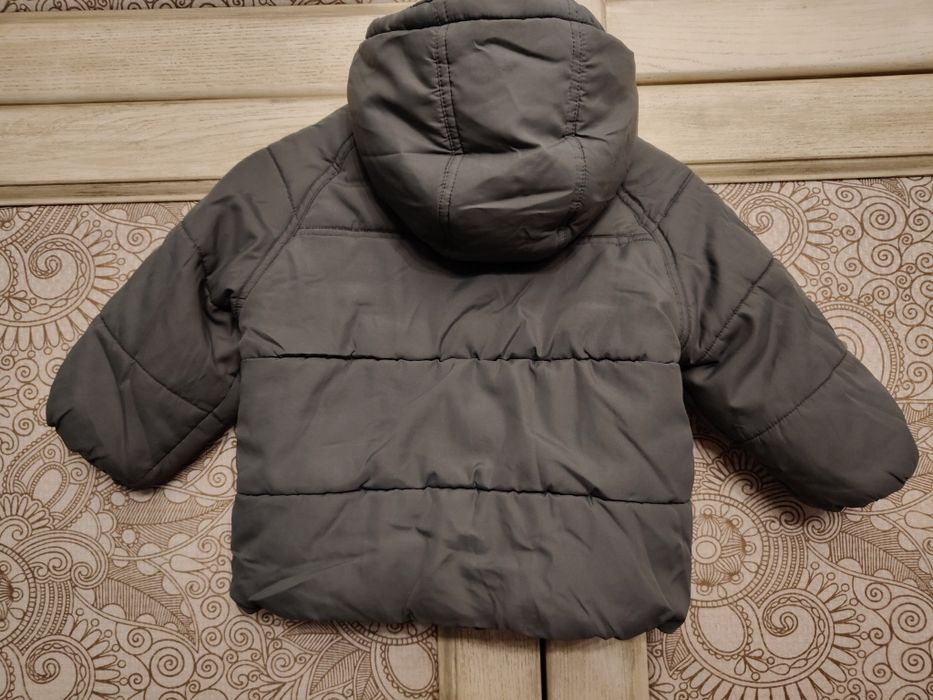 Зимова куртка 92р