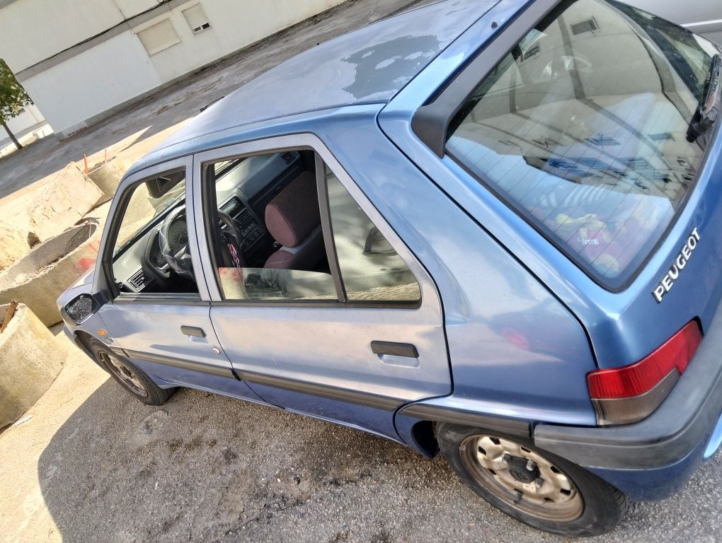 Vendo carro peugeot