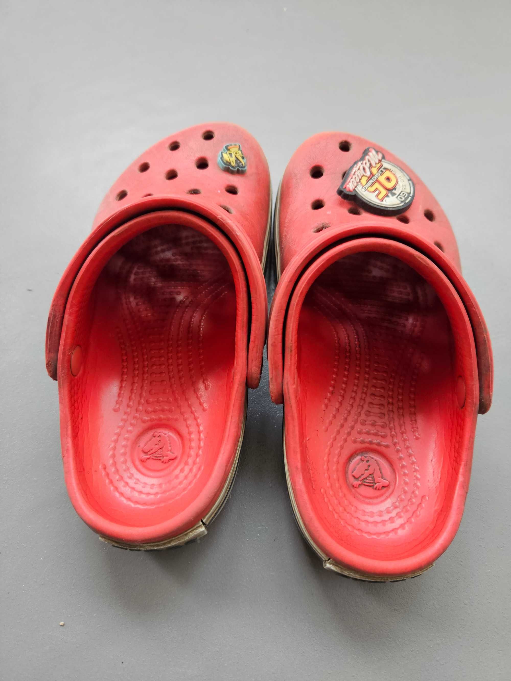 Crocs 27 28 klapki 10 11 czerwone na basen McQuinn Cars auta