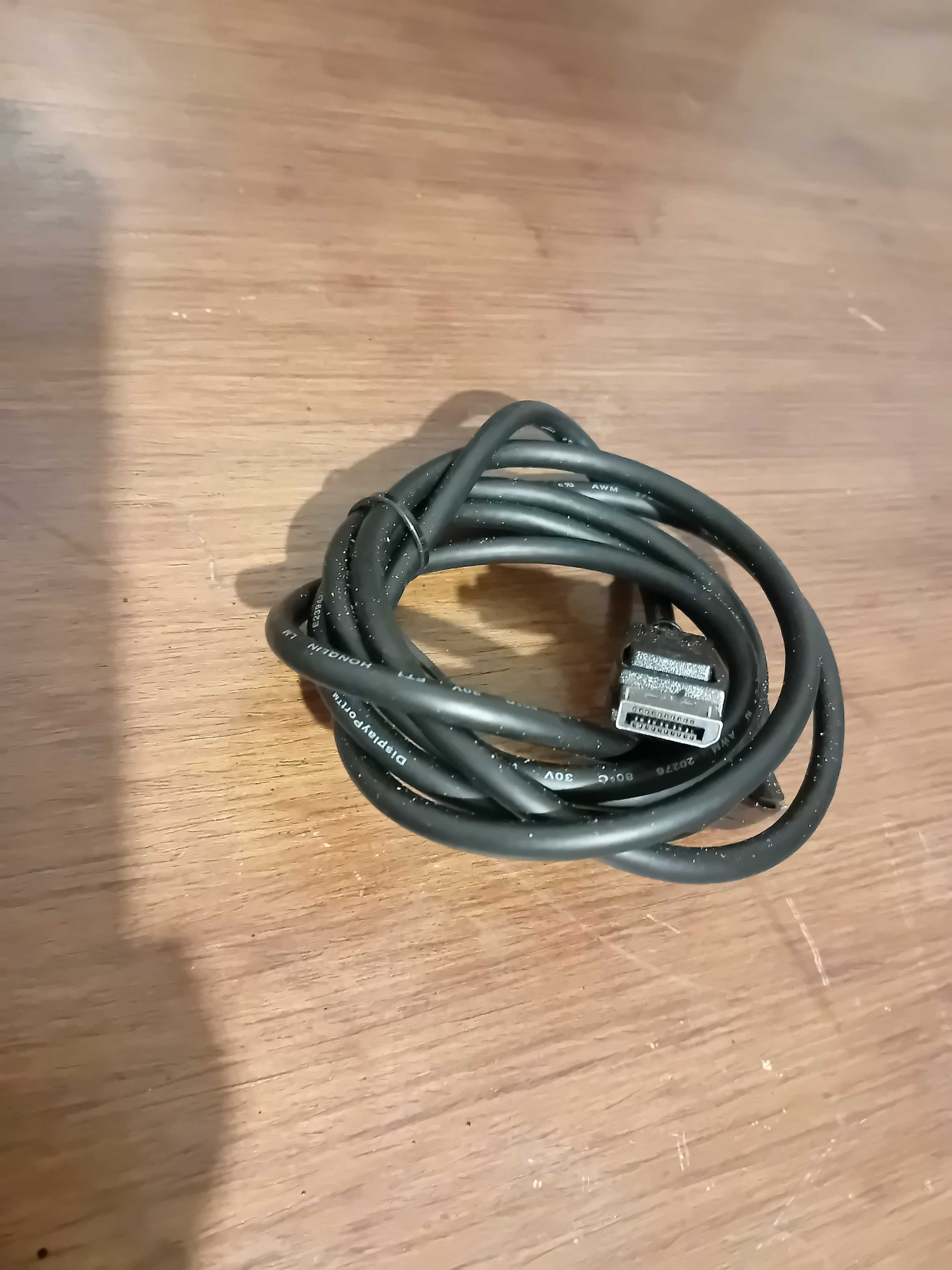 Cabo displayPort