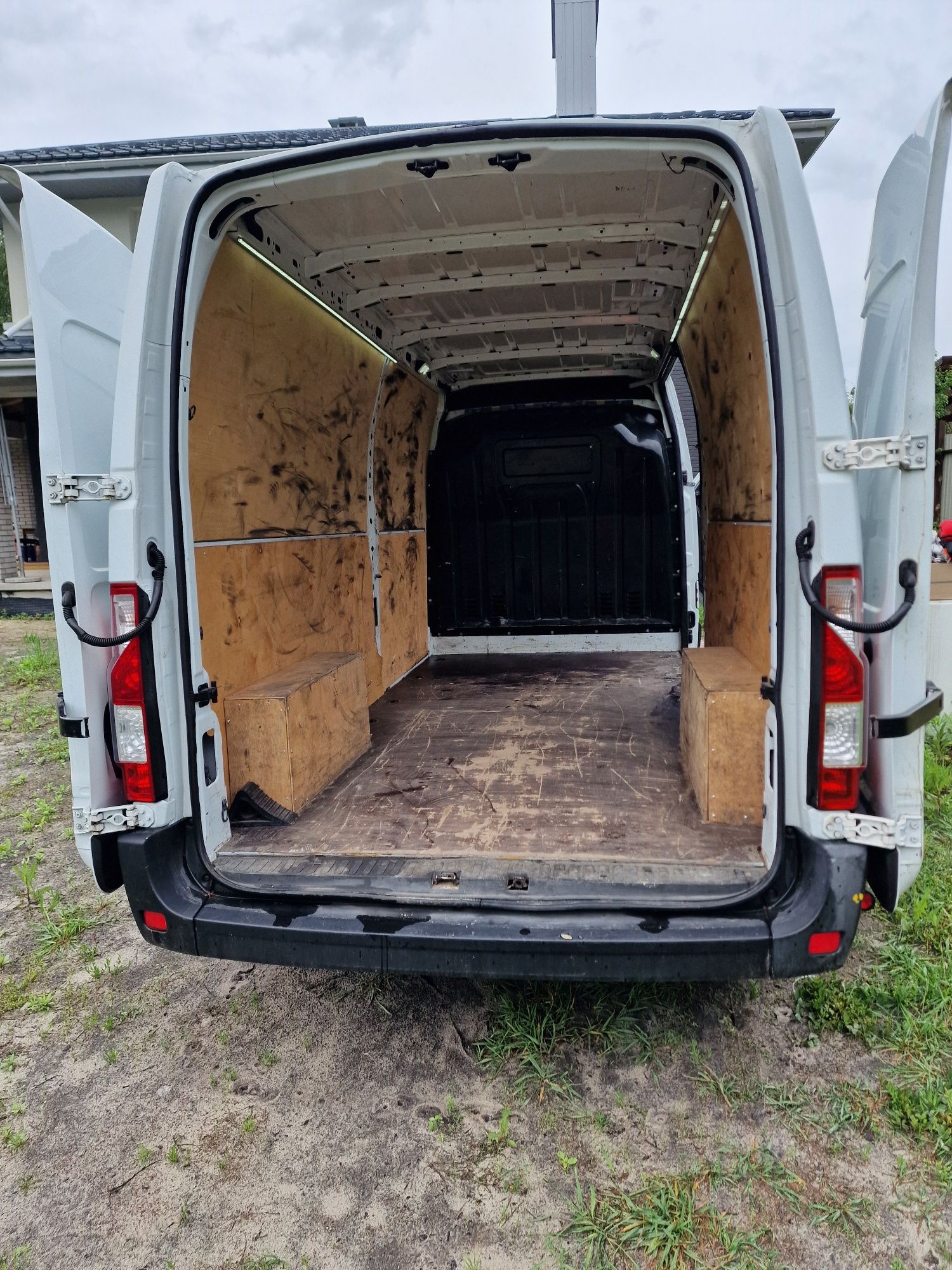Renault Master L3H2 2017 170к.с