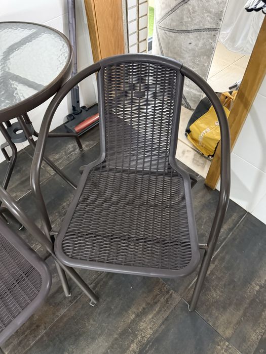 Mesa exterior 60x60x70cm com 2 cadeiras