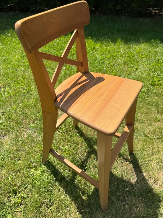 Krzesło Ikea dla dziecka  - podwyższające