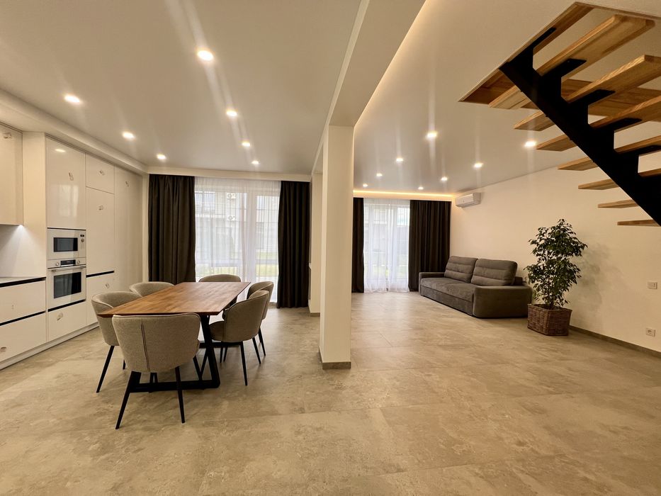 Продаж/таунхауса/ремонт/вул.Янівська/Брюховичі/Бірки