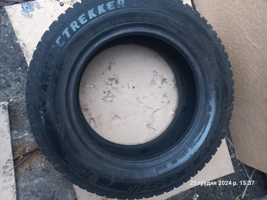 Продам одне колесо