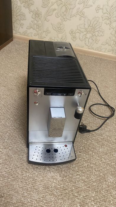 Кавоварка Melitta Caffeo lattea