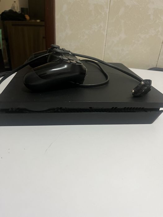 Ps4 slim 1 tb com comando de ps4 original
