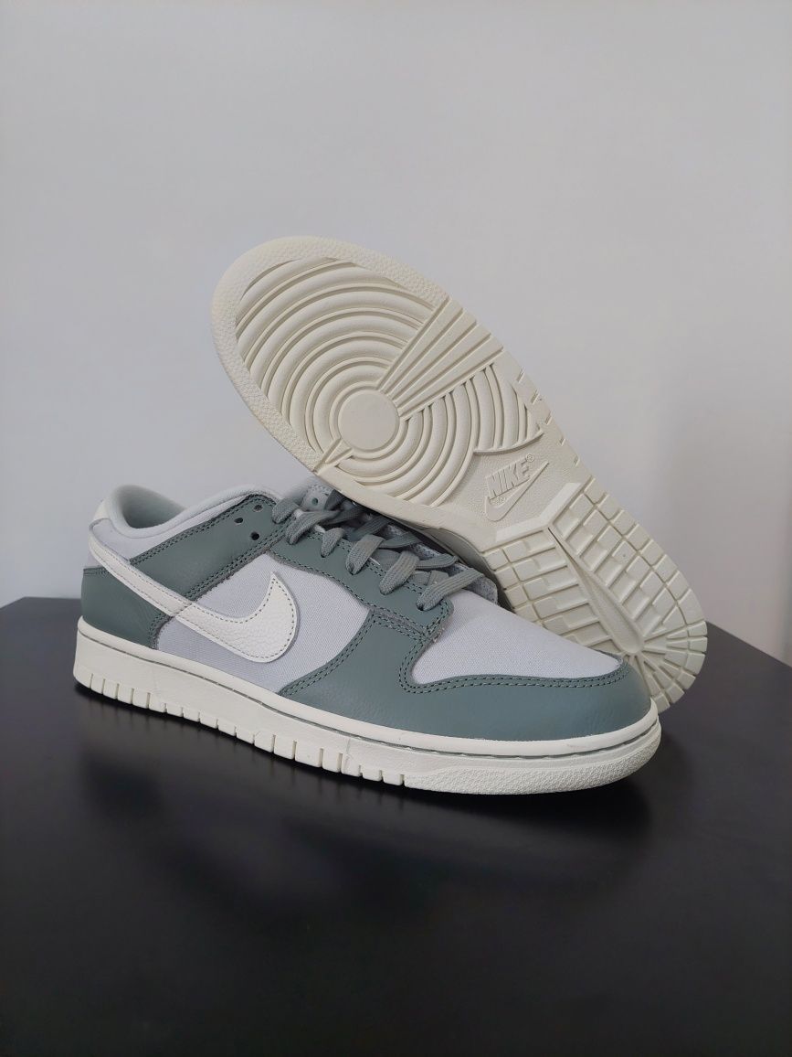 Nike Dunk Low Mica Green