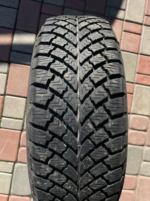 Зимова шина Lassa Snoways 2 у розмірі 195 65 15