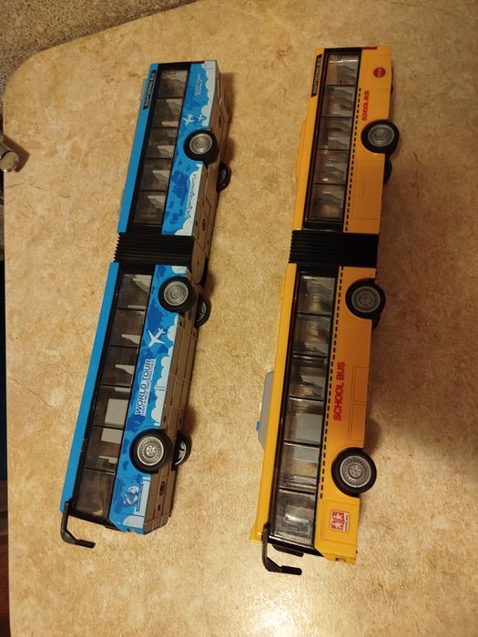 Инерционные троллейбус и автобус. Цена за единицу.