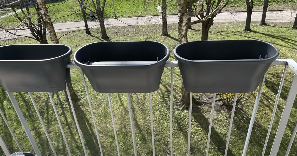 Donice na balustrade balkon Elho Corsica Flower Bridge 60x30 h27