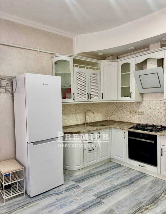 2 кімн квартира з терасою та паркомісцем у центрі Одеси. Ремонт