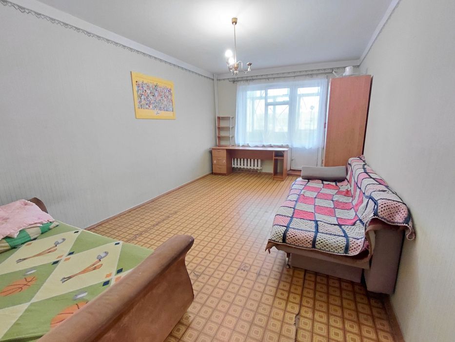 Продається велика 1-кім квартира в Дніпровського районі.Ціна 11000уе.