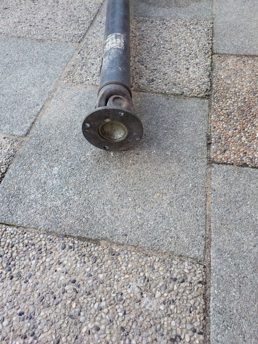 Wał Mercedes Sprinter 00-06r. ok 216 cm