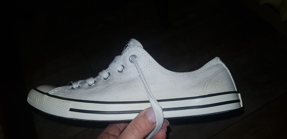 Продати кеди converse