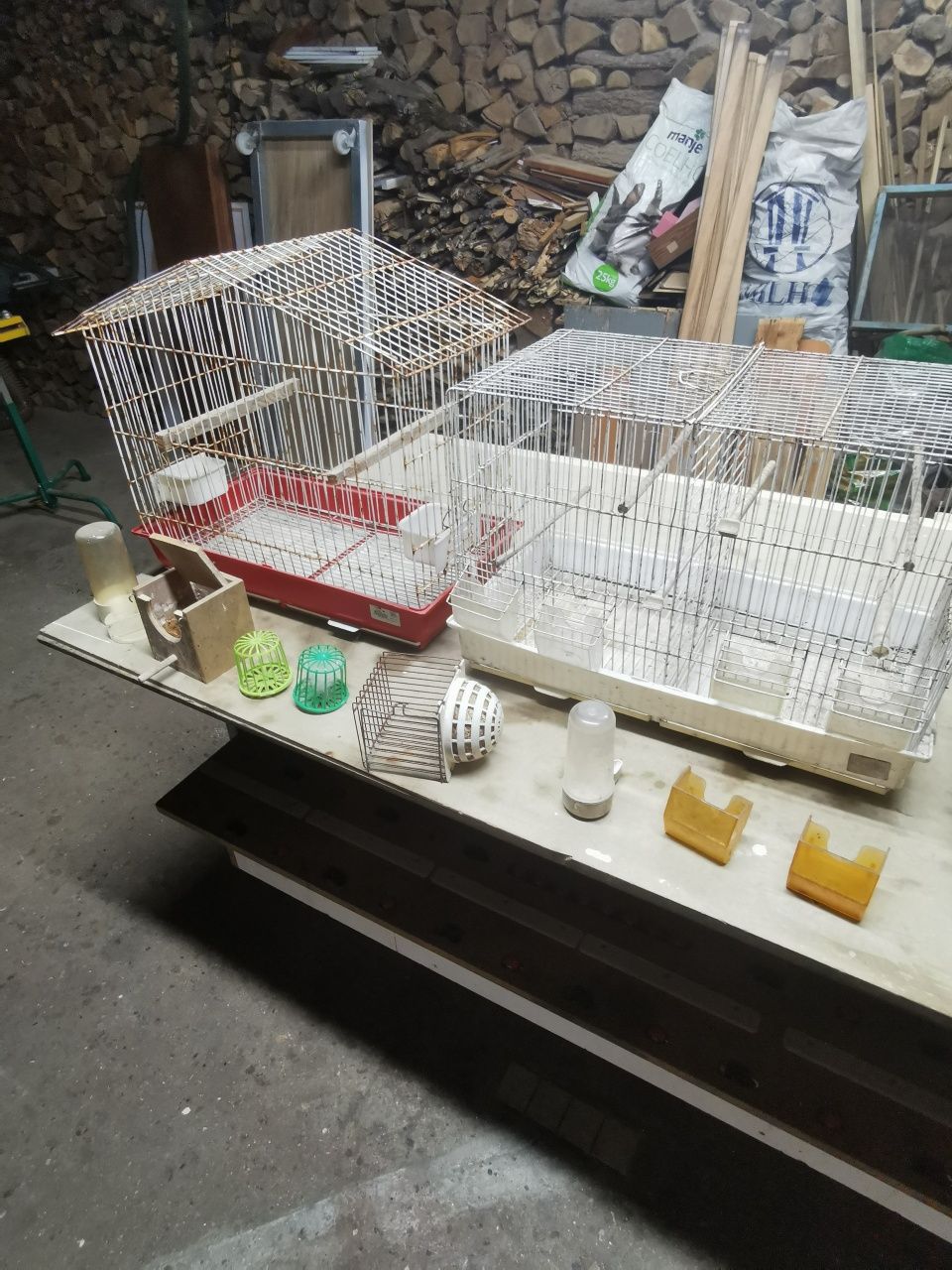 3 gaiolas para passaros