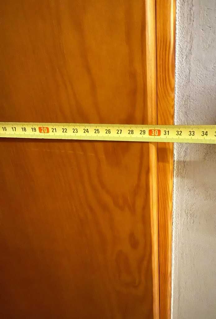Drzwi wewnętrzne drewniane