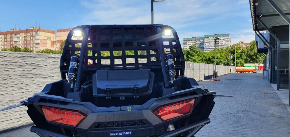 Polaris RZR 1000