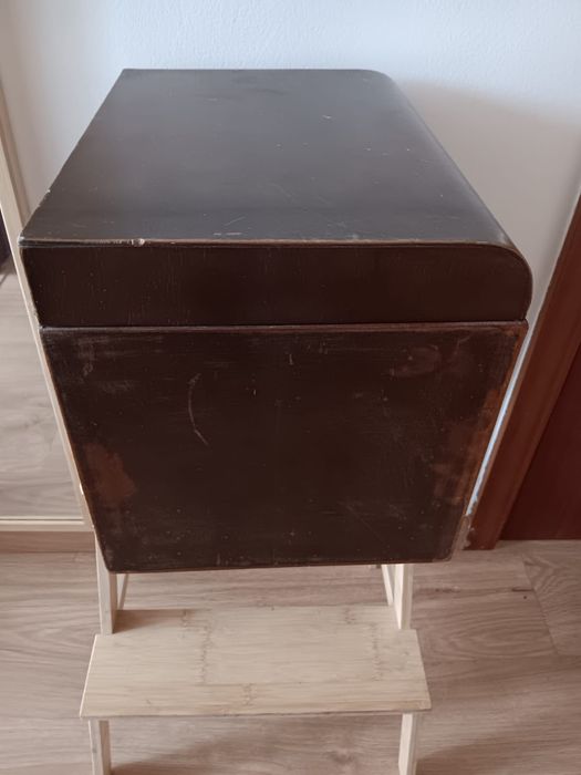 Rádio gira disco antigo