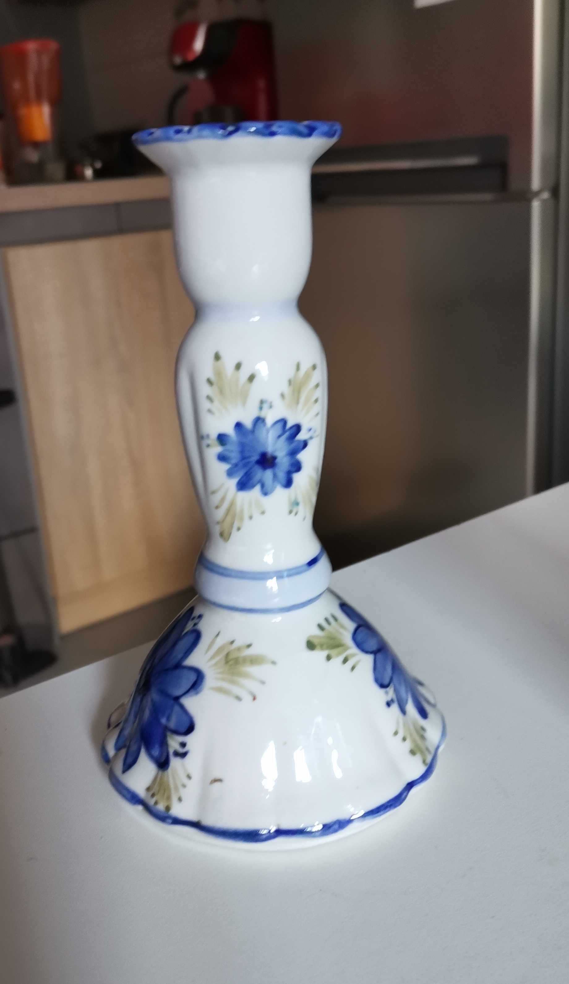 Świecznik porcelanowy