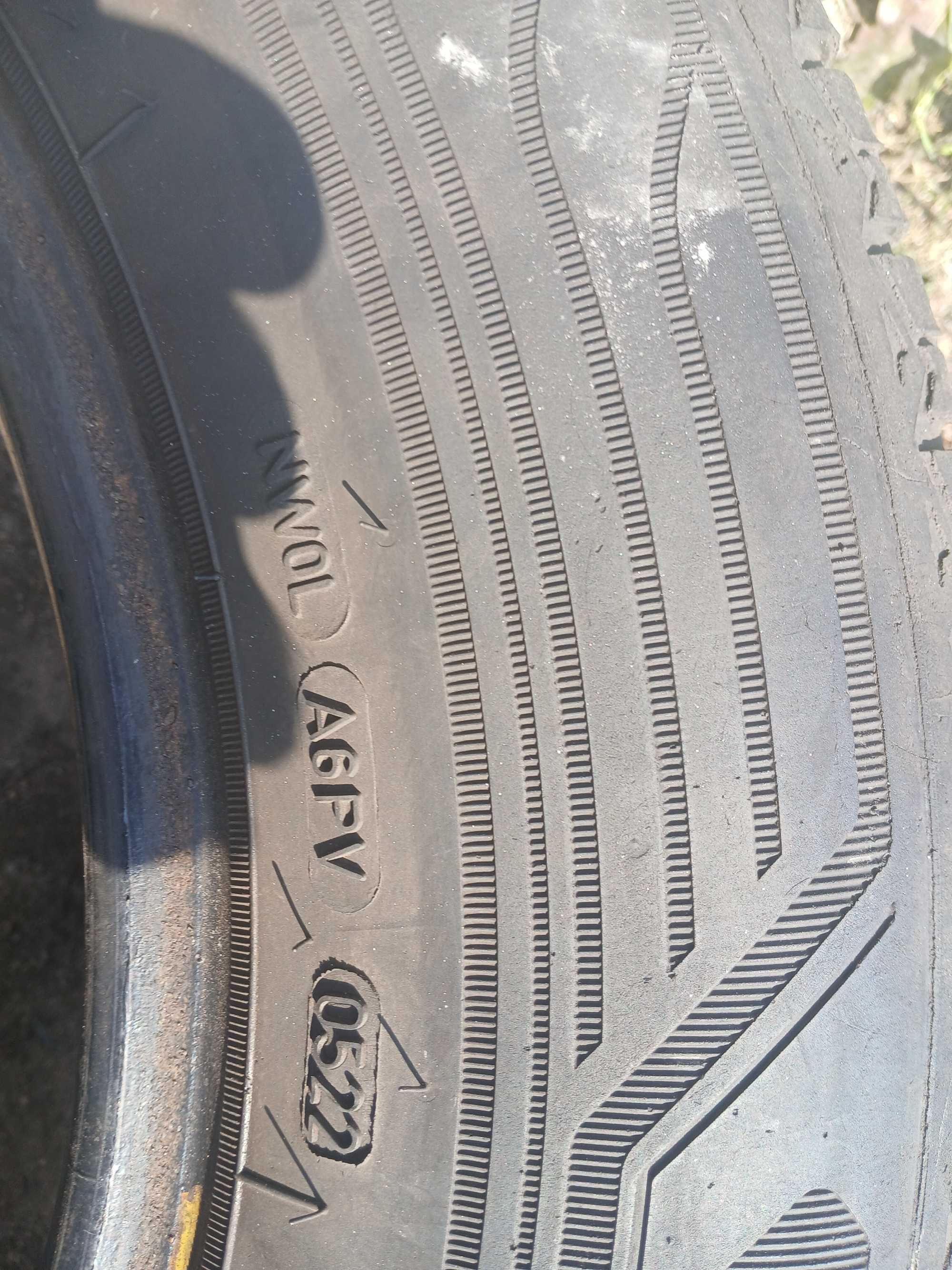 2x używane opony wielosezonowe 215/65 R16C GOODYEAR 2022r Montaż